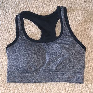 Sports bra